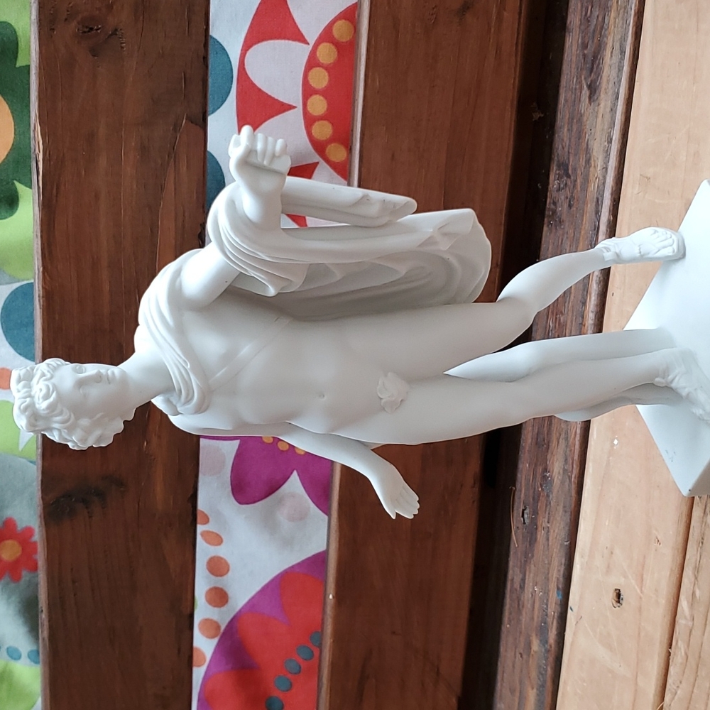Vtg Apollo alabaster statue